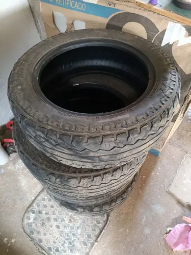 Pneus aro 16