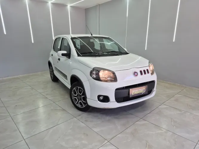 Fiat Uno Sporting 1.4 EVO Fire Flex 8V 4P 2014
