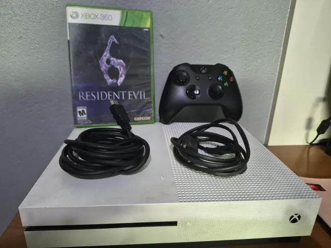 Xbox One S