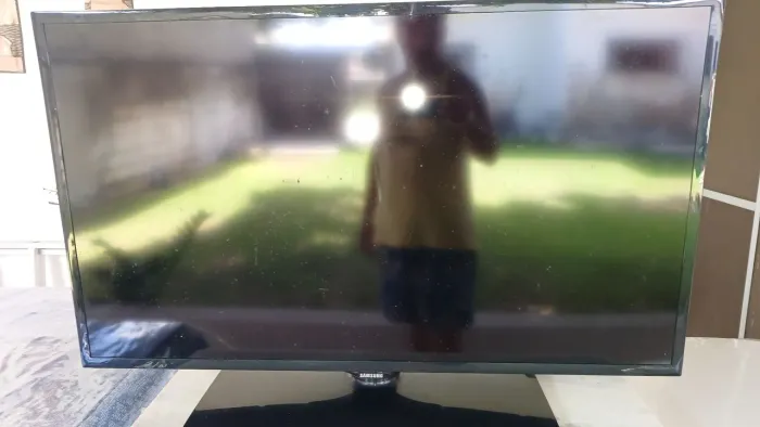Tv Samsung para conserto ou retirar peças