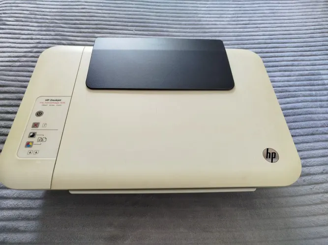 HP DeskJet Ink Advantage 1516