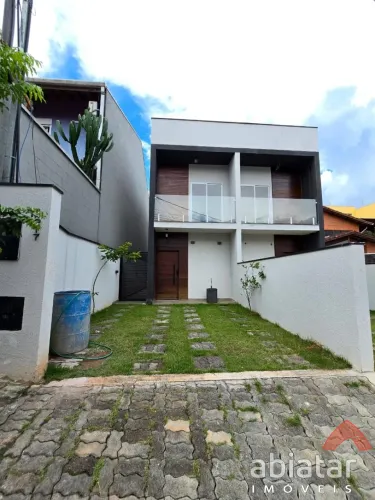 Sobrado à venda - Jardim Mirna - Taboão da Serra