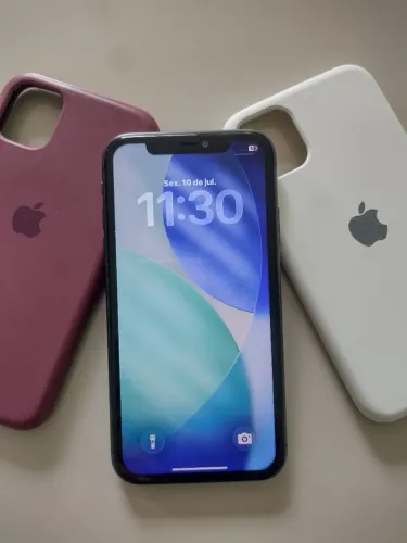 OPORTUNIDADE !! iPhone 11 Preto  Excelente Estado <br>