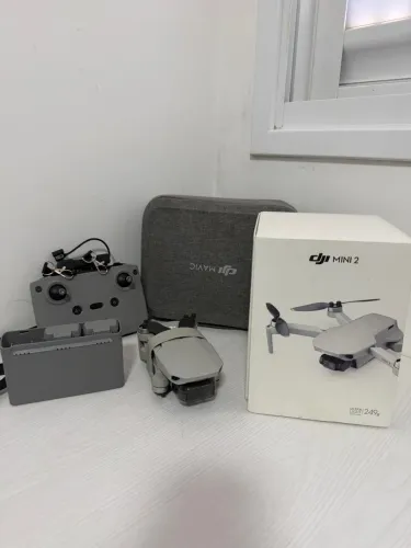 DJI Mini 2 completo - 2 baterias + hub de carga + case + caixa