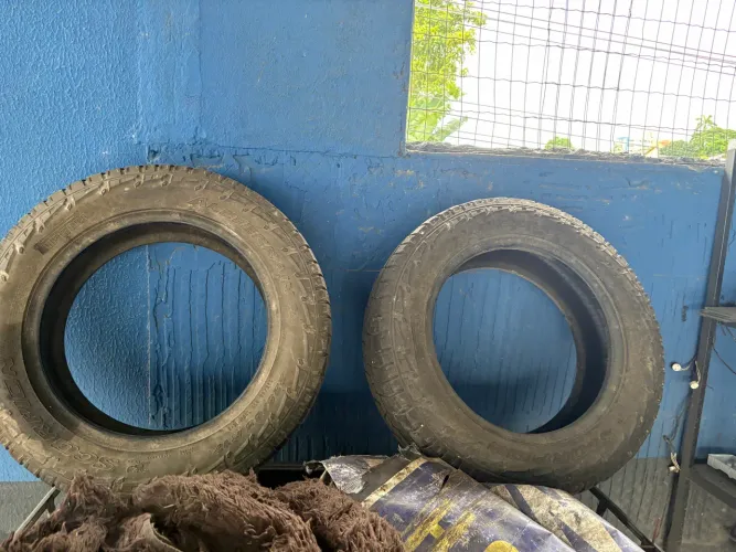 Pneu Pirelli All Terrain 225/65 r17 Scorpion