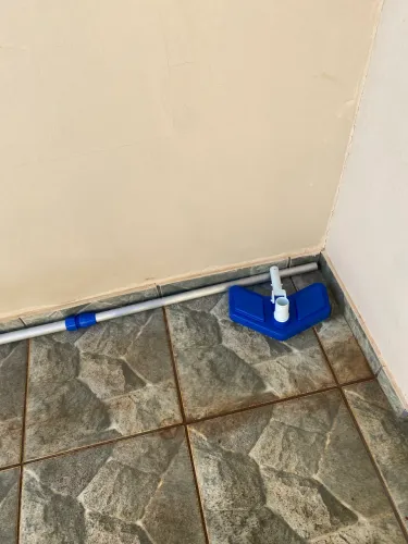 Cano e filtro para piscina 