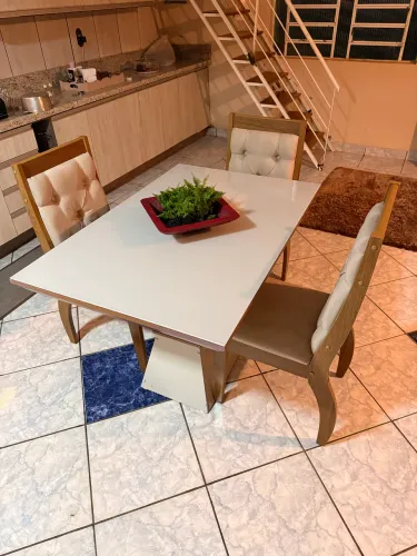 Mesa 4 lugares linda