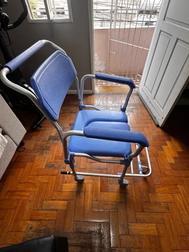 Cadeira De Banho Higiênica Sanitária Para Idoso Geriátrica