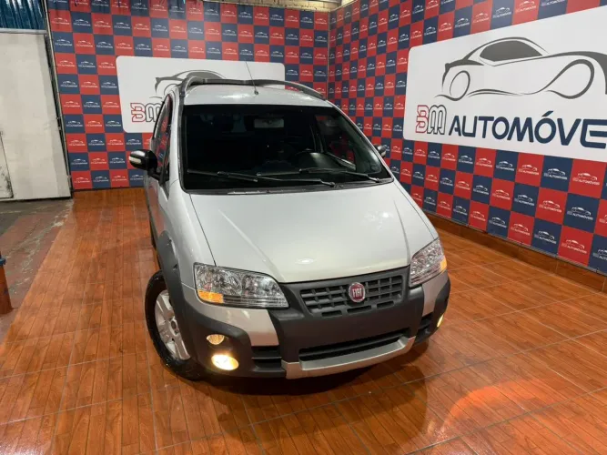 Fiat Idea Adv.ext./adv.ext. Loc. 1.8 Flex 5P 2010