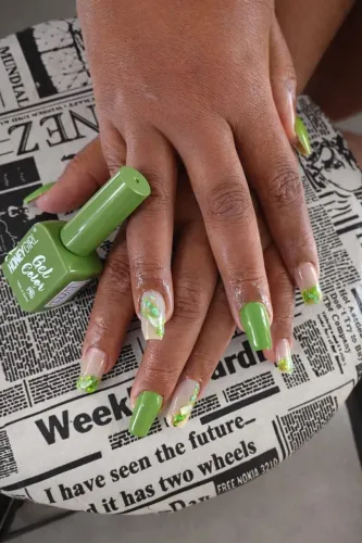 Manicure