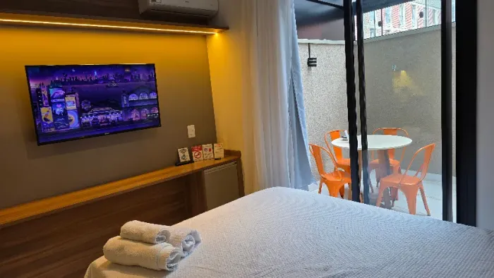 Apartamento Studio com ar condicionado, piscina e academia!