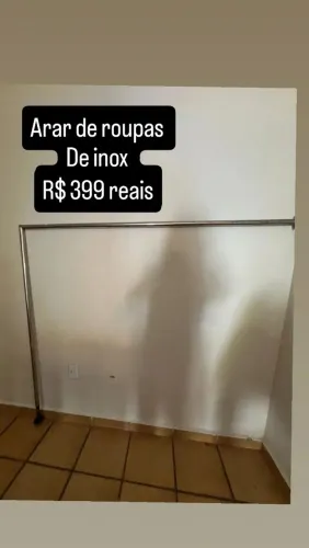 VENDO ARARA DE ROUPA DE INOX