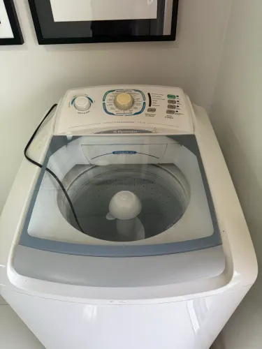 Máquina de Lavar Electrolux 10kg (LTC10) - 127V
