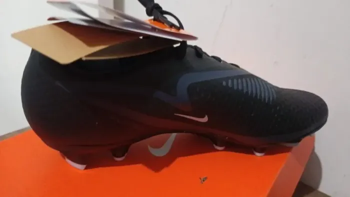 Chuteira Campo Nike Phantom 6 Academy - Preto+Azul