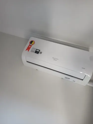 Ar Condicionado Split 9.000 BTUs Inverter