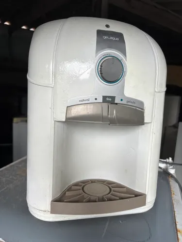 Gela água esmaltec