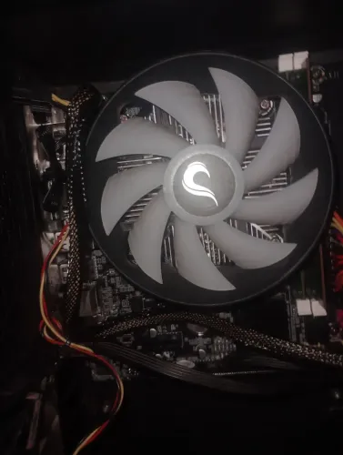 Aceito troca.Placa mãe mini atx h61+processador i5 3470+2 pentea de memória ram