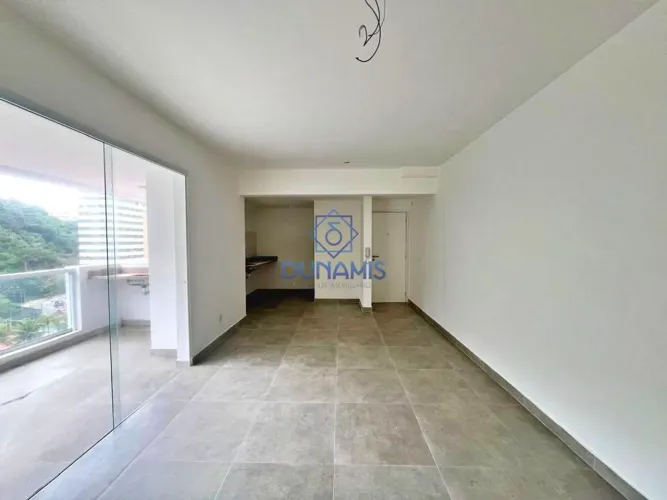 Apartamento novo à venda na praia das Astúrias em Guarujá
