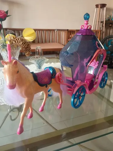 BARBIE COLECTOR CARROAGEM DO FILME CASTELO DE DIAMANTES - RARIDADE