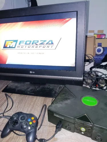 Xbox Clássico em excelente estado