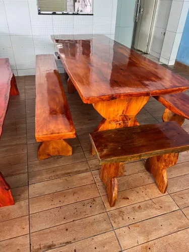 Mesa de jaqueira de 2.20m