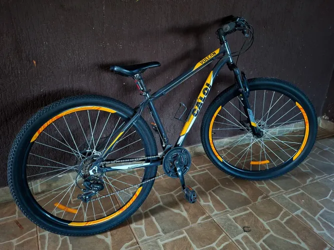 Bicicleta Caloi Vulcan aro 29