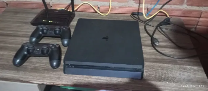 PS4 slim