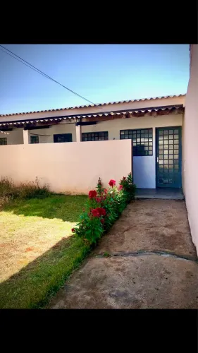 Casinha de fundos