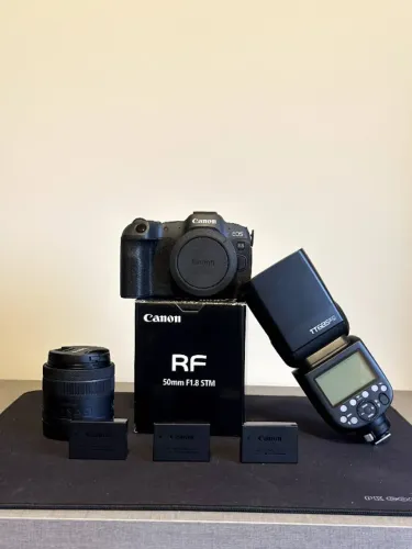     Canon R8 Full Frame + RF 50mm + Flash Godox + Kit Completo