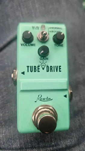 Pedal tube drive Rowin booster + blues driver!