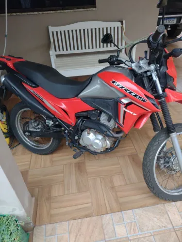 Vendo moto Bros 160