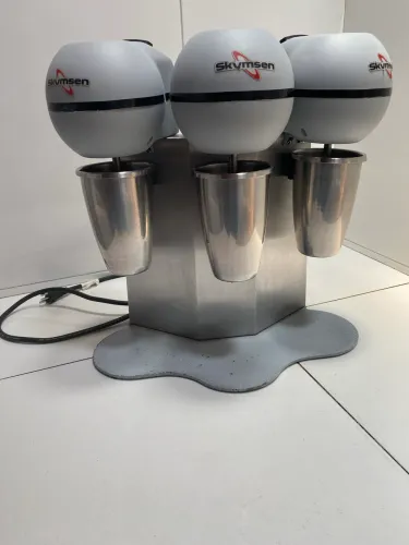 Batedor De Milkshake e Açaí Triplo Skymsem 3 copos aço inox BMS -3-N