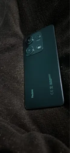 Redmi note 14s com nfc 245gb 8 ram ( tela está trincada porém não afeta em nada