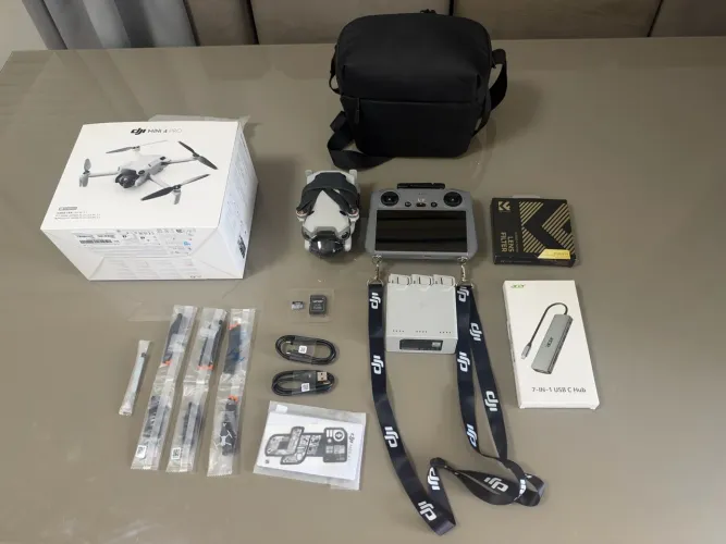 Drone DJI Mini 4 Pro Fly More Combo Plus - Pouquíssimo Uso + Acessórios