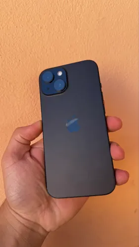 iPhone 15 128GB Preto