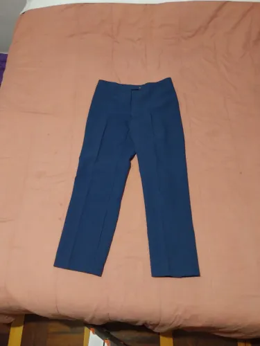 Calça azul alfaiataria