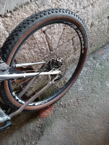 Aros 29 SRAM com k7 shimano 