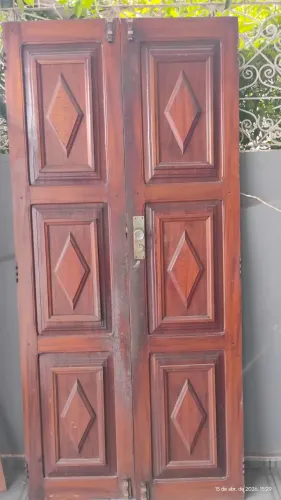 Porta de Madeira - Moacatiara - 2,20 altura x 1,05 largura