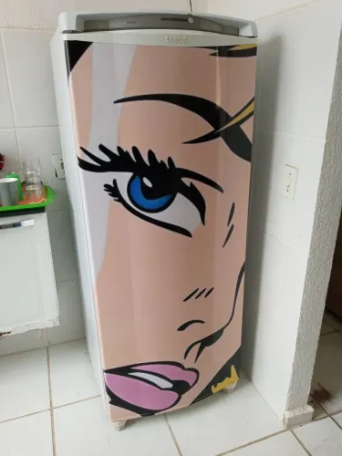 Envelopamento customização de geladeiras e outros adesivos 