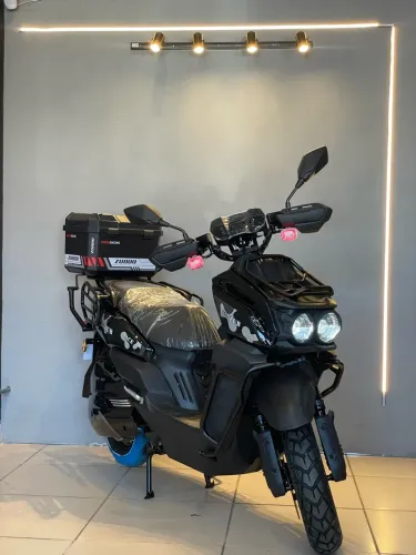 Scooter Eletrica ZUB ACE TANK 1000W 