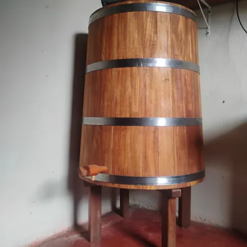 Barril dorna de madeira Amendoim 200 litros