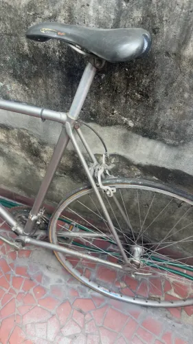 Bicicleta cromada aro 26 shimano