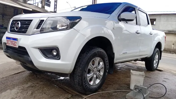 Nissan Frontier S CD 4X4 2.3 TB Diesel Mec. 2021