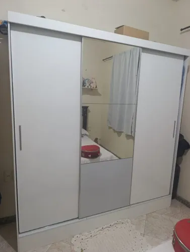 Guarda-Roupa