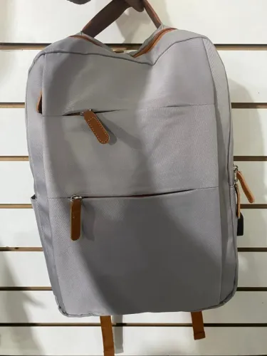 Bolsa para uso escolar ou dia a dia