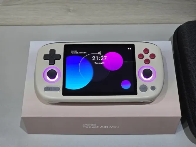 Console Ayaneo Pocket Air Mini Retro Power + case + película