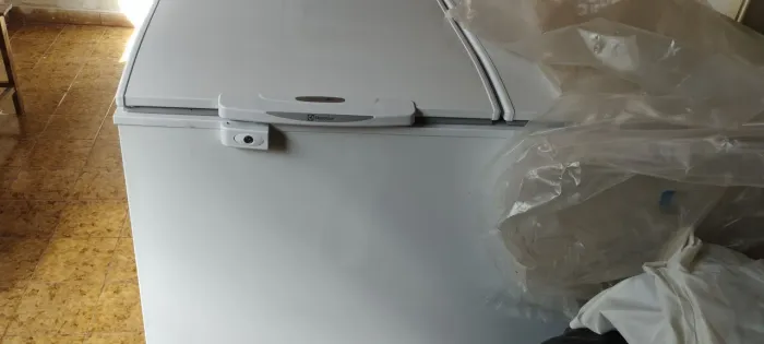 Freezer Horizontal Eletrolux dupla ação 127V( zero km,sem uso)