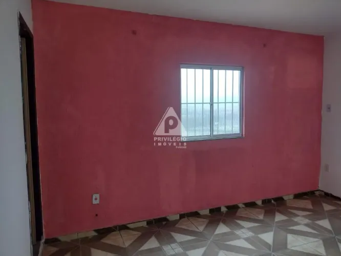 Casa de rua à venda, 2 quartos, Rocha - São Gonçalo/RJ