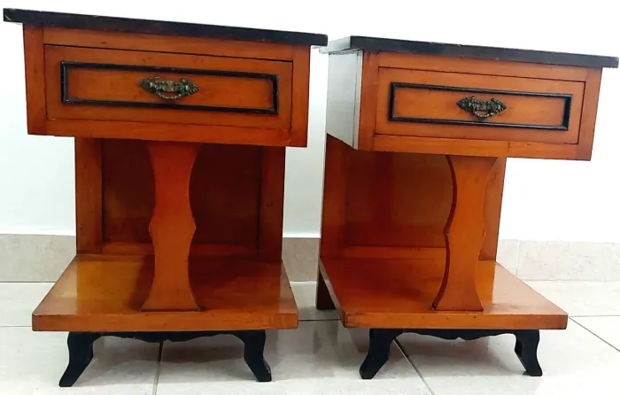 Par de Cabeceiras mesa Vintage Madeira Nobre Maciça