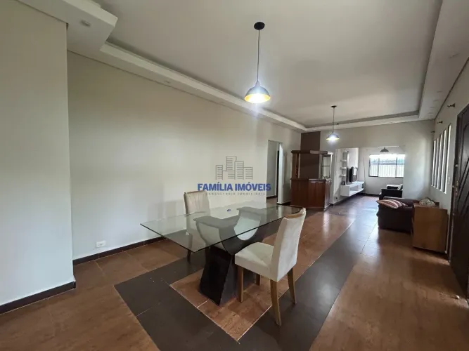 Casa para alugar 3 quartos mobiliado Nova Cintra Santos SP